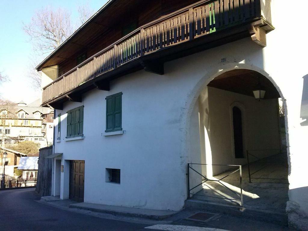 סן-ג'רבה-לה-באן Appartement Chateau De La Comtesse מראה חיצוני תמונה